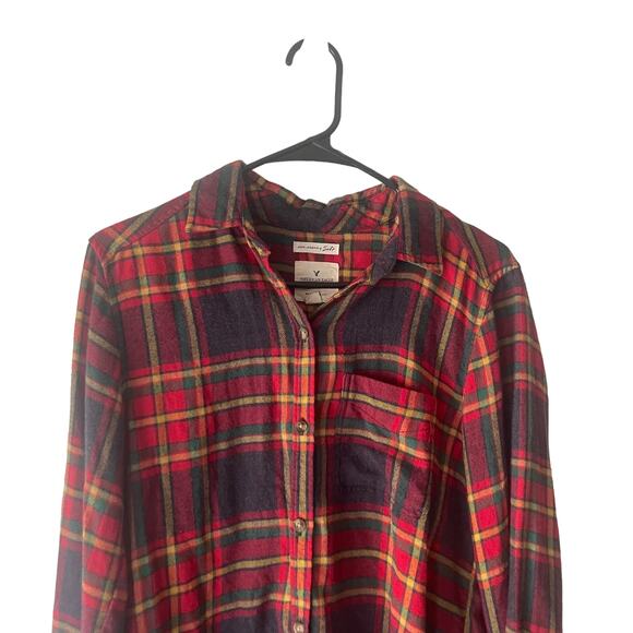 American Eagle Women's Size Small Amazingly Soft Red Plaid Flannel Button Up - Picture 2 of 8